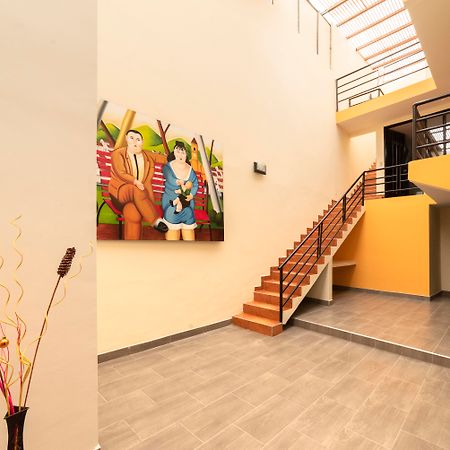 ホテル Ayenda 1045 Boutique Aeropuerto ボゴタ エクステリア 写真